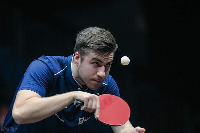 人炫技点燃 人炫技点燃